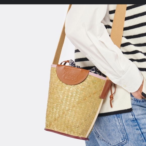 Authenticated NWT Chloe straw bucket bag - Picture 8 of 10